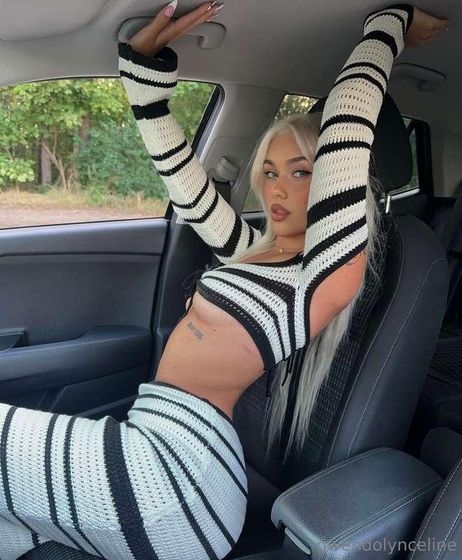 👑 👑🤍