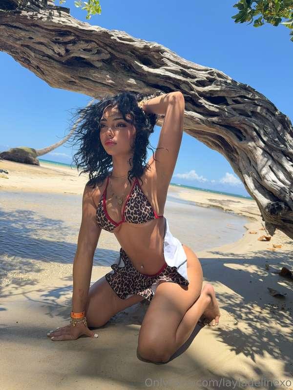 Should I stay here forever? 😋