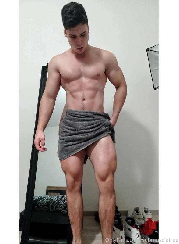 Subscribe my premium page onlyfans.com/sebmuscle for content..