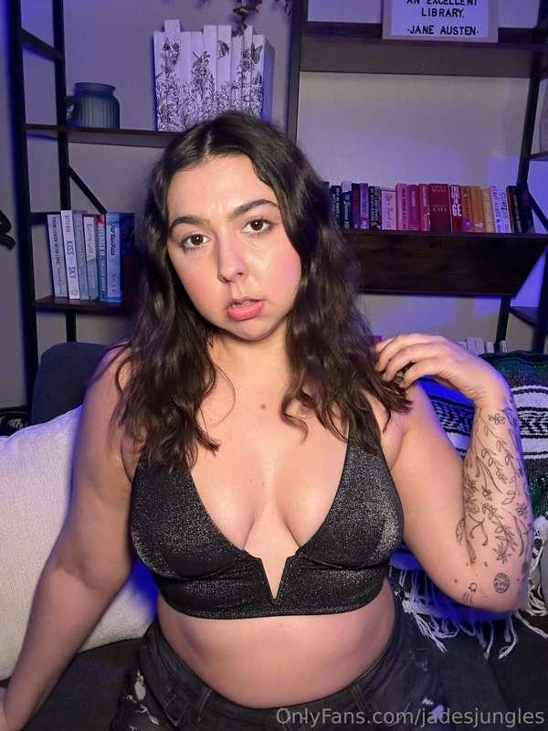 ✨Am I your dream girl? ✨
