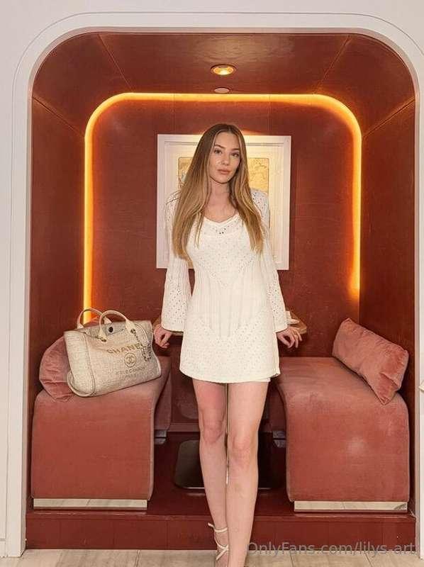 Do I look as innocent as this dress, or is it deceiving? 😉💕