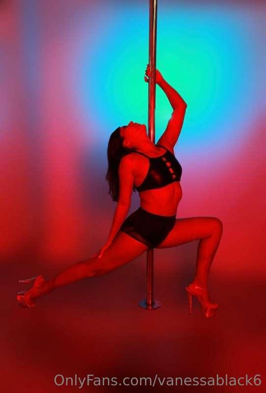 Pole Dance ❣️🍒💓