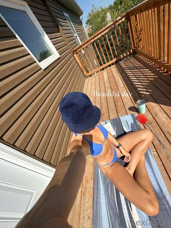 Let's enjoy this sunny day together babe