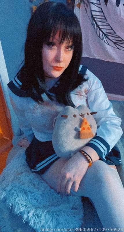 user396059627109756928 image #3