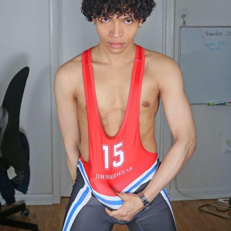 😎How do you like my New Red singlet?😈 Like if you would get ..