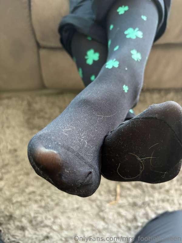mrs_footjobqueen image #6