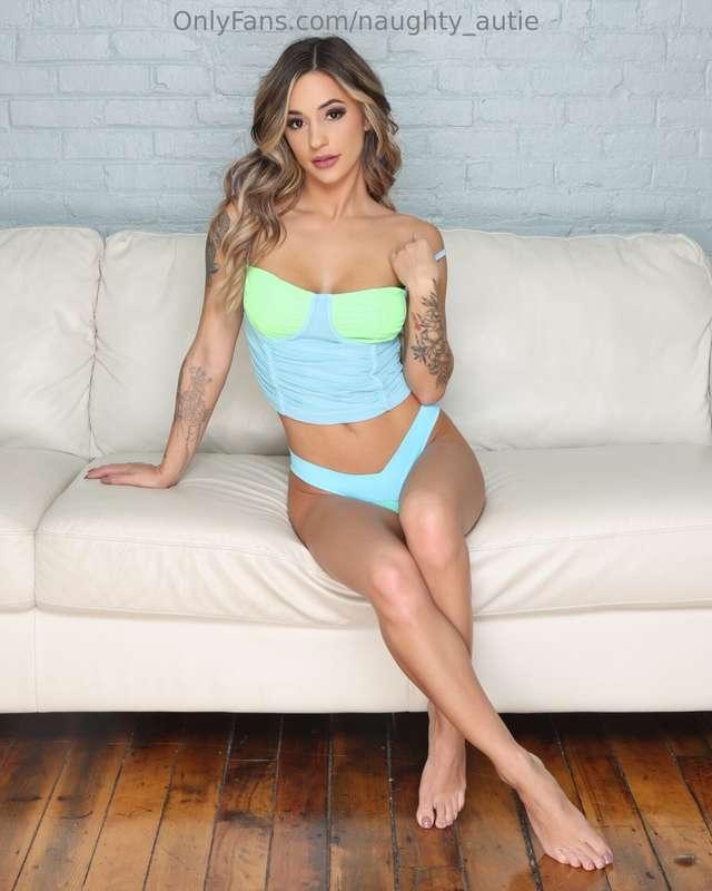Don’t chase me... I’m the one who does the catching💋
