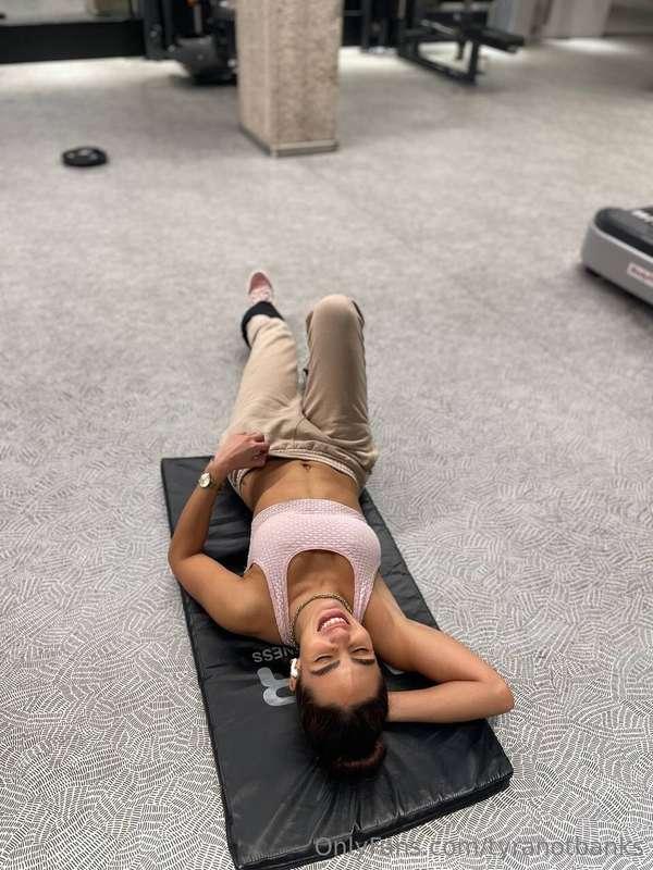 It’s core day, and I’m seriously burning up🔥😅