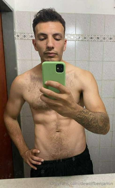 🔥FREE FREE SUSCRIPTION 🔥
I'm @FRIEDRICH94 
♠️ Virtual Boyfri..