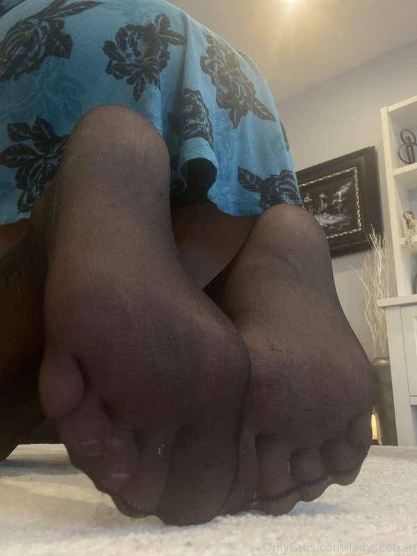 Do you like these black tights or do you wish they were more..