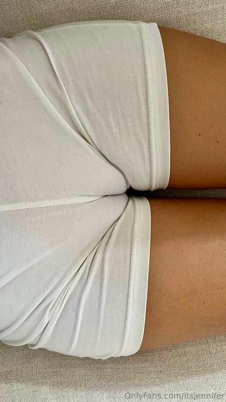 Rate my camel toe 🐫