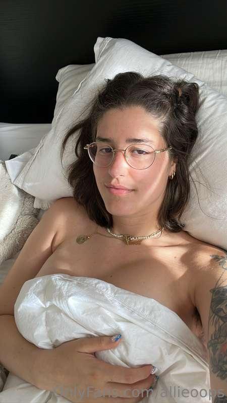 Rise and shine bitches