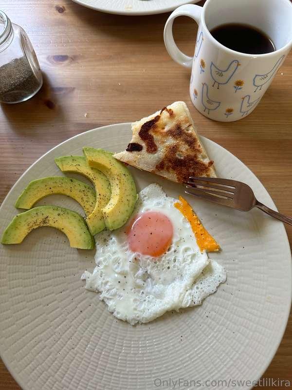 Have you had breakfast yet? 😋