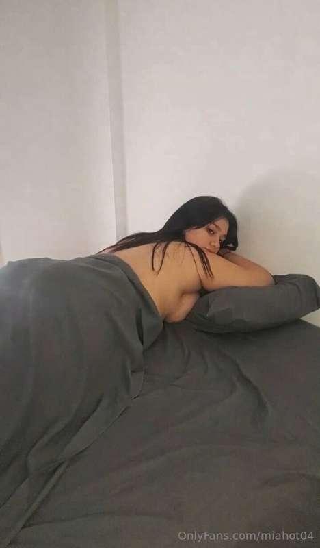 Who wants to warm up together?🤭