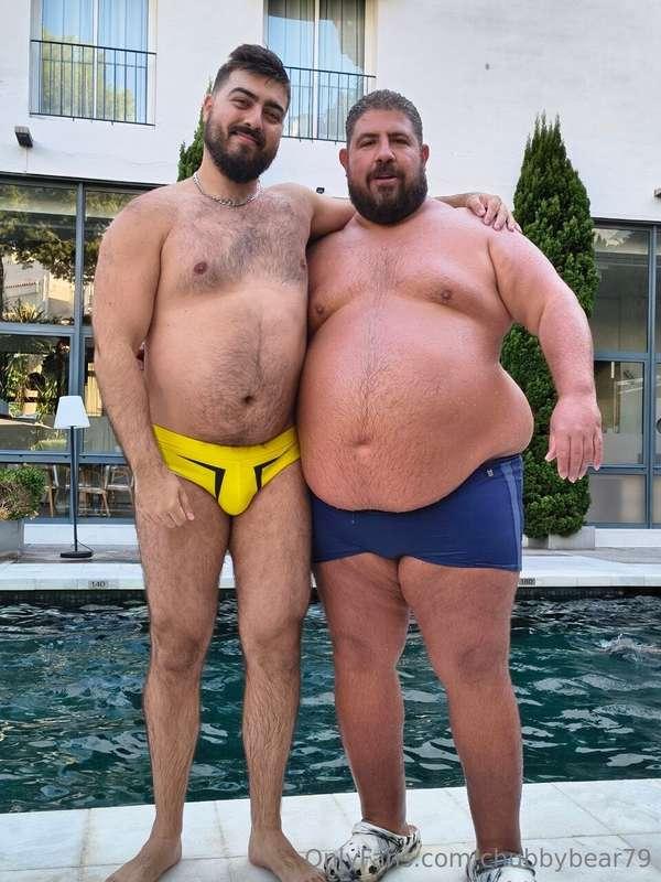 Chillin’ and getting fatter with @drealloki