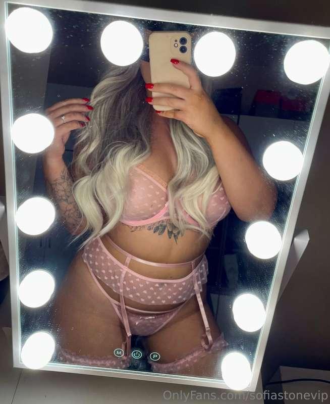 I’d wear these lingerie on our first date..would you wanna f..