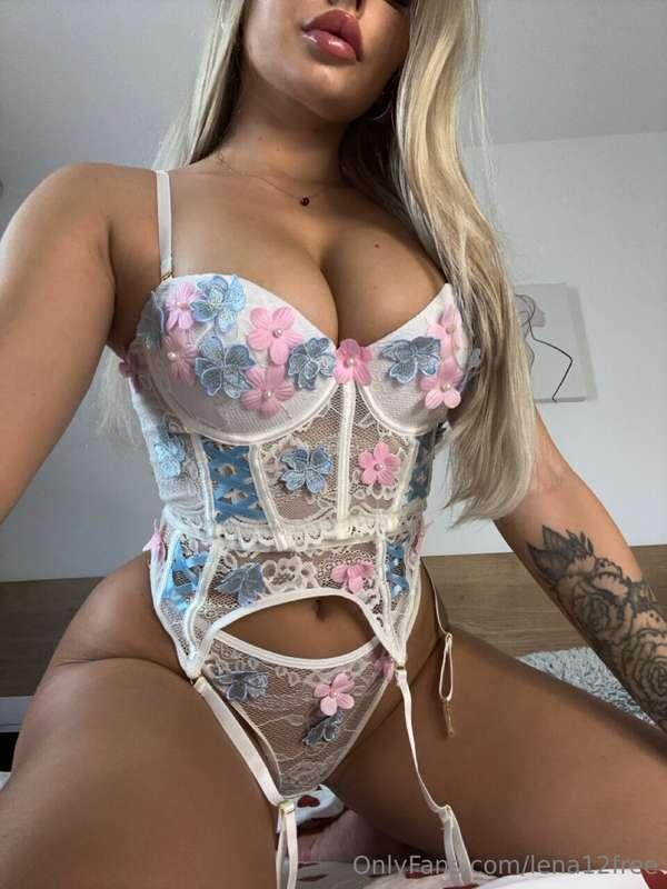 🌸