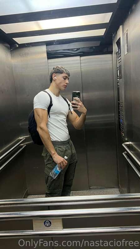 i know you’re weak for me... now show me just how much 😈🔥