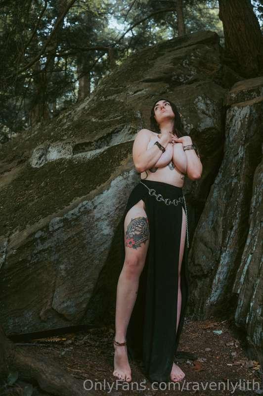ravenlylith image #0
