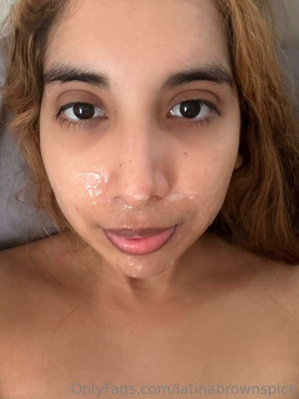 No makeup facial 😍 I love having cum on my face 💦   there is..