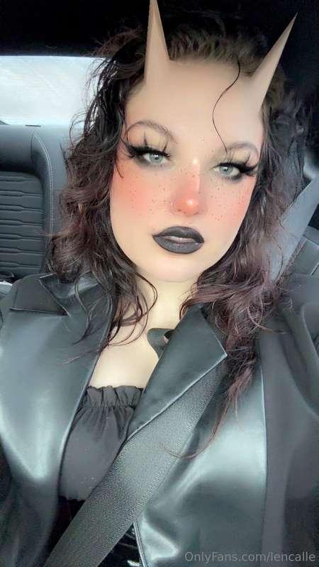Join my Snapchat for exclusive content not seen on here! Tip..