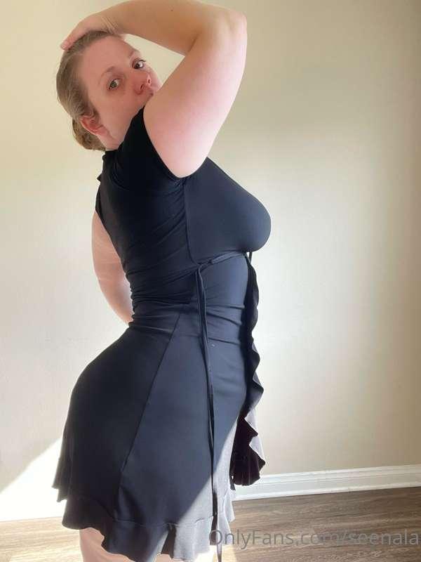 I want to suck that big fat dick babe 🍆