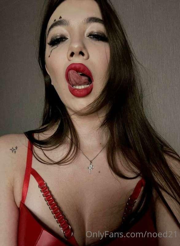 👑👑𝑭𝑹𝑬𝑬 𝑭𝑹𝑬𝑬👑👑   🖤 @lilysexygirlx 🖤  𝑽𝒊𝒓𝒕𝒖𝒂𝒍 𝑮𝒊𝒓𝒍𝒇𝒊𝒆𝒏𝒅👰 𝑺𝒆𝒙𝒕𝒊..