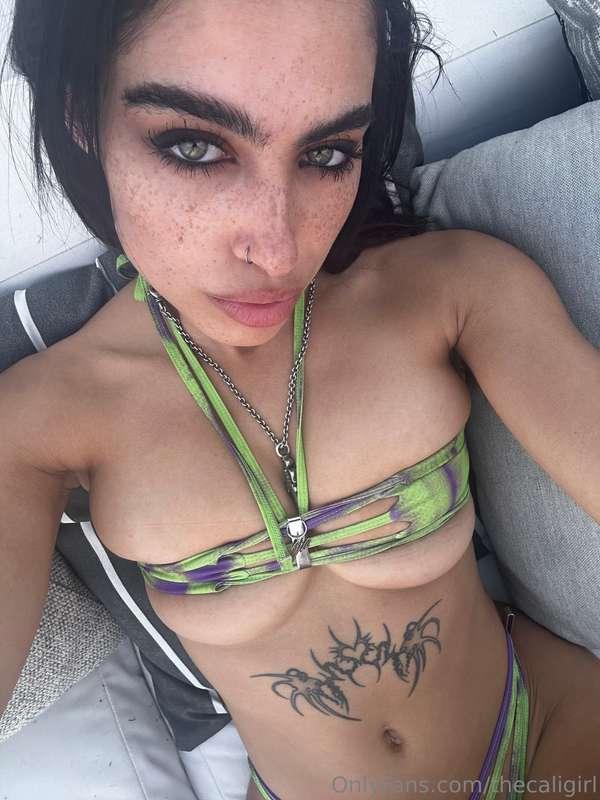 So wet, I'm drenched. 💦😏