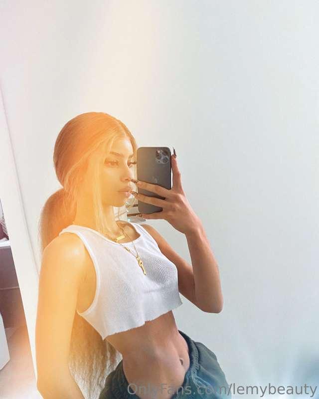✨