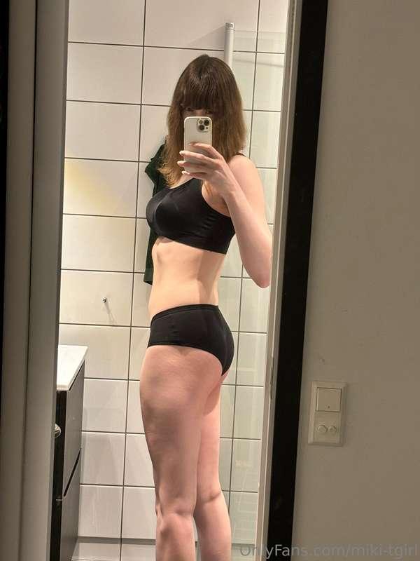 I’m quite thick don’t you think? 😳
