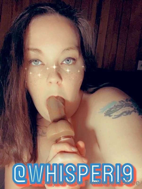 Wish this was your dick 😈🥵  Cum get a free dick rate on my v..