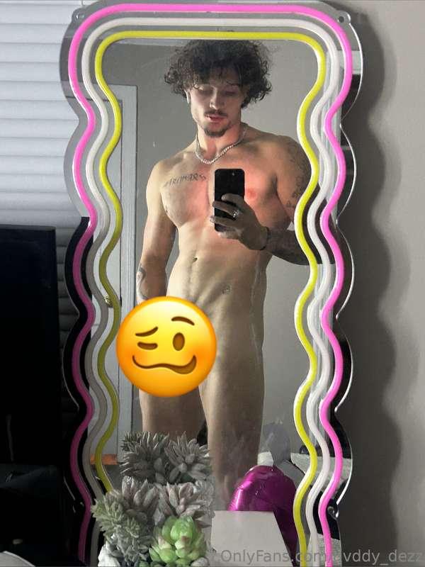 CHECK YOUR INBOX FOR MORE OF ME ;)