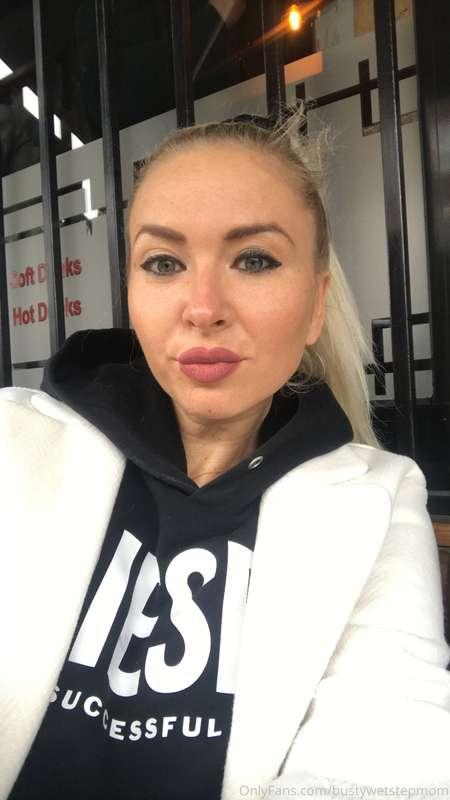 hi..