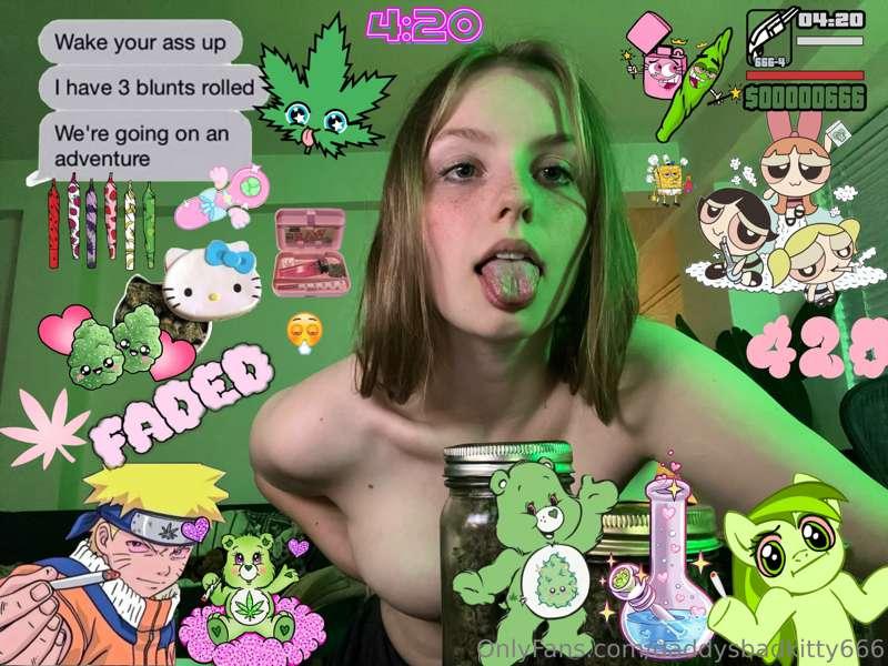 where are my 420 friendly babes??? 💕🧚🏻‍♀️🍃✨