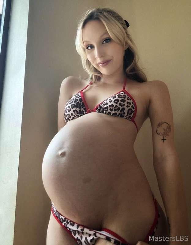 My British friend is pregnant and hornier than ever!! Can yo..