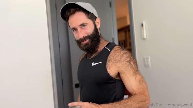 Good morning boys! This weekend I'm posting a brand new epis..