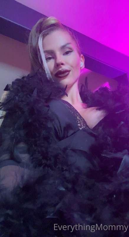 Sub to my - VIP page @fetish-queenMy second page @fetish-que..