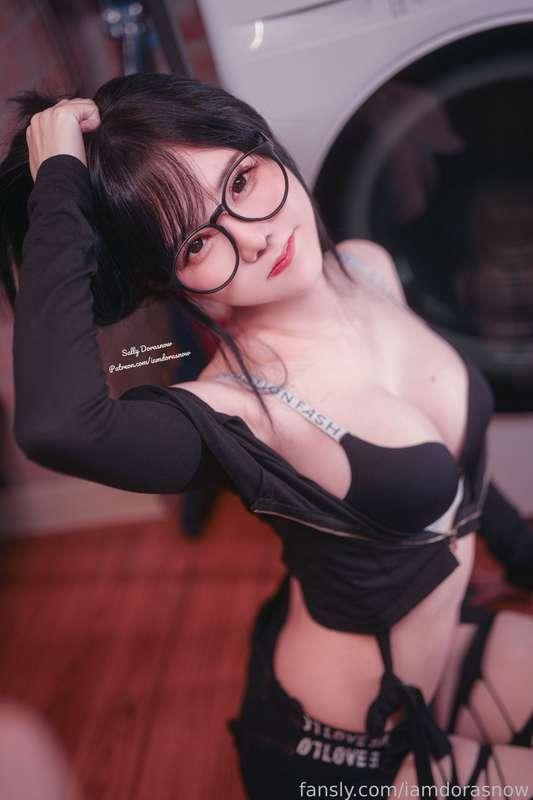 iamdorasnow image #2