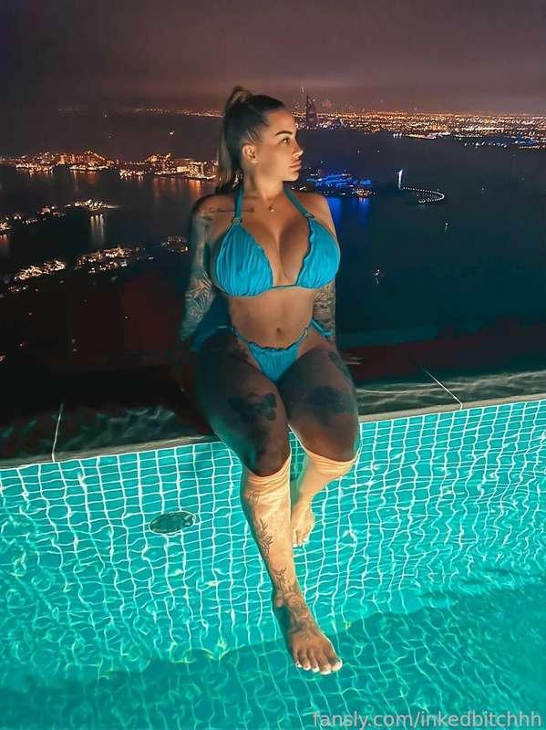 Measuring how far you’ll go to please me, then pushing you even more 🖤


#goddess #worship #femdom