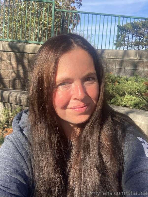 How do y’all like my dark brown hair color? ❤️