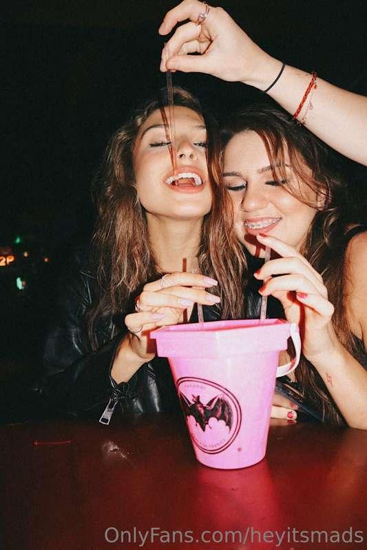 brunetteb8by image #0