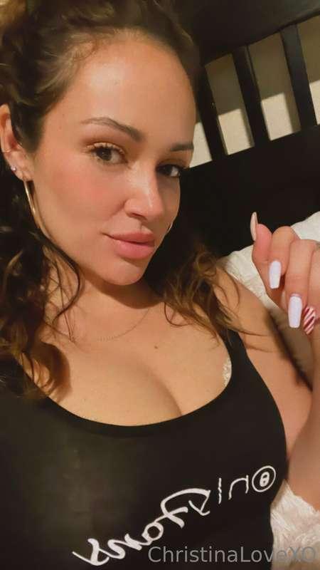 When the sun goes down, I glow up. What do you think DM me, ..