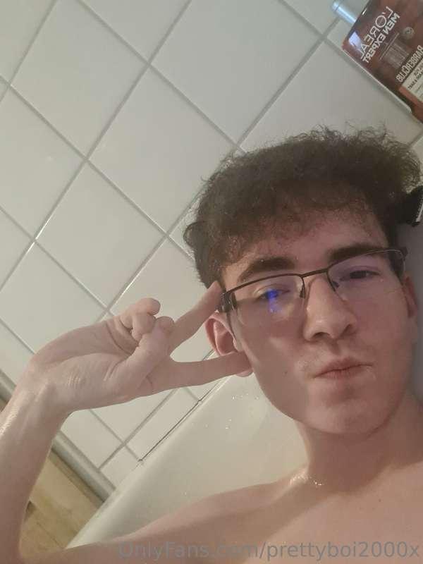 prettyboi2000x image #2
