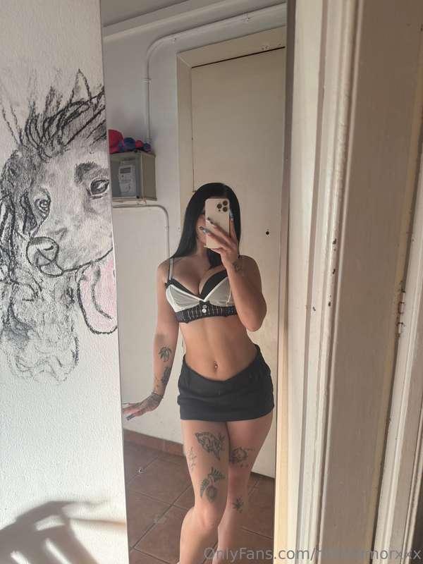 Good girl😇 or bad girl😈? 