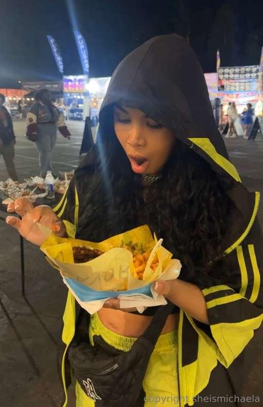 I bought shrimp and tell me why they didn’t peel it or nothi..