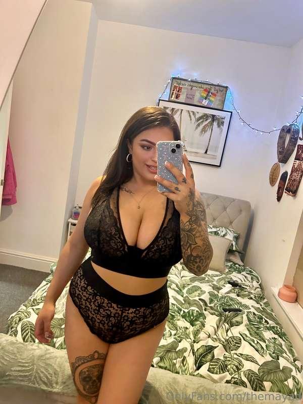Message me for a surprise😆