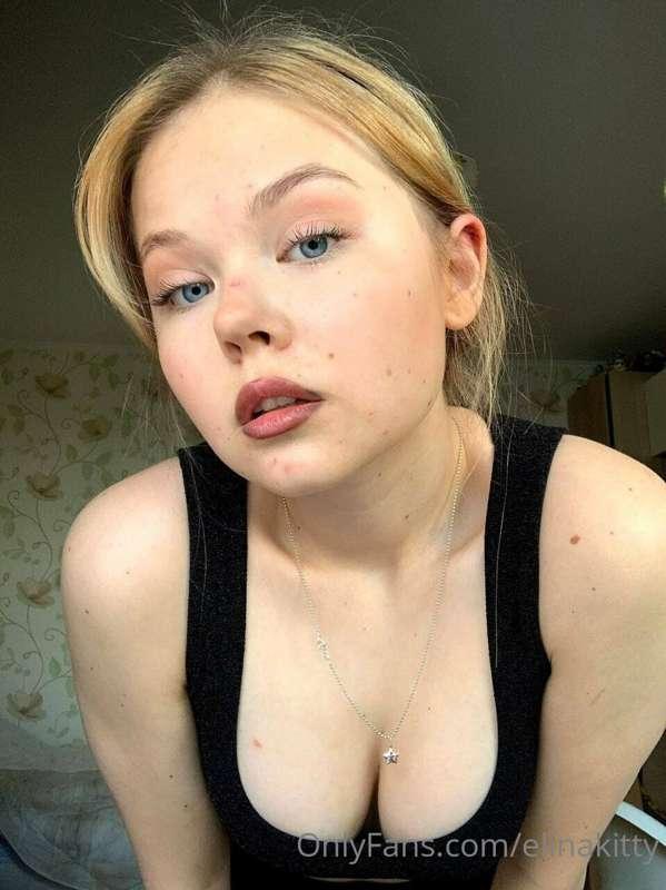 do you want me to open my mouth for your cock?💦😘😜😍