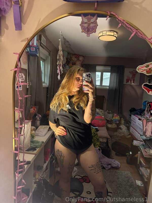 slutshameless18 image #0