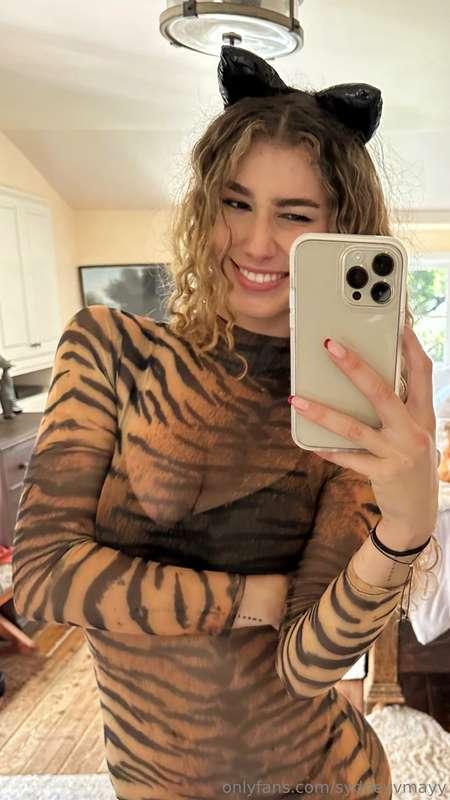 Sorta ready for Halloween again 🤣🎃