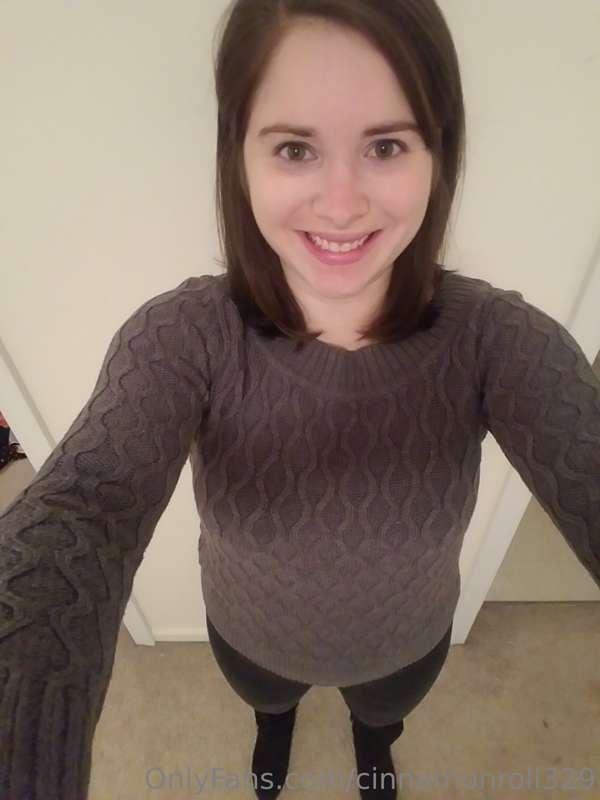 Happy Sunday! A few old pics! I hope that you all had a grea..